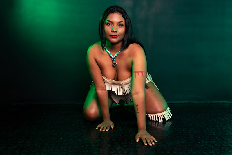 Utøver ZoeyRodriguez Bilde 4