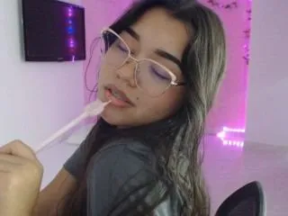 Ateneaross25 profilbild på webbkameramodell