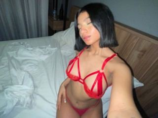 Image de profil du modèle de webcam Zenda_gomez