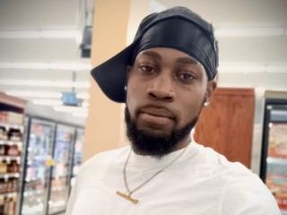 Imagen de perfil de modelo de cámara web de Kove