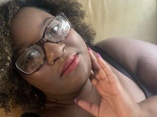 SerenityJ8y cam model profile picture