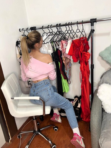 Interprete MadieRobets Foto 11