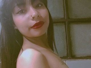 Foto de perfil de modelo de webcam de Isis_Blondel19 