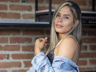 Jade_Rouse profilbild på webbkameramodell