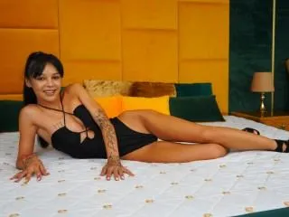 LorenaKroft profielfoto van cam model