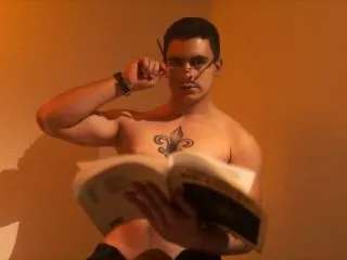 Imagen de perfil de modelo de cámara web de OliverrJohnsonn