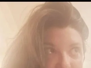 FlirtyFreya profilbild på webbkameramodell