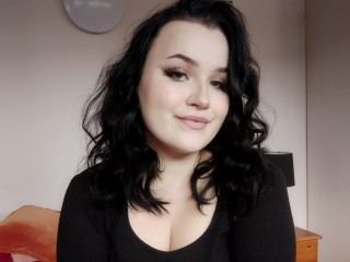 Image de profil du modèle de webcam CharlottePerfectLove