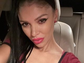 MissKarlaS cam model profile picture 