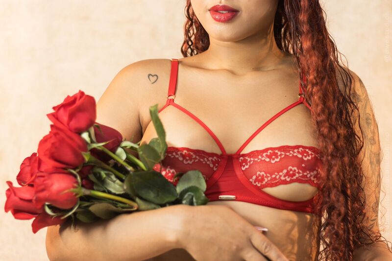 Performer MelinnaSaenz Photo 10