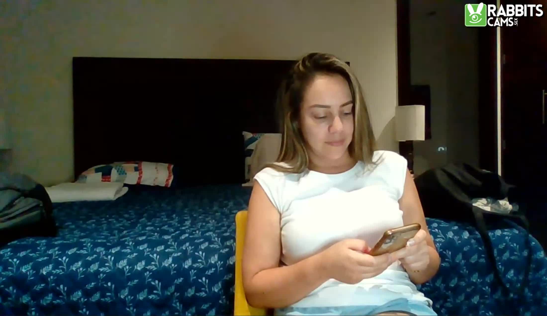 Performer HoneyLove81 Video 1