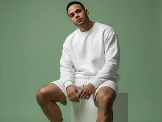 Imagen de perfil de modelo de cámara web de hugeblackcockk