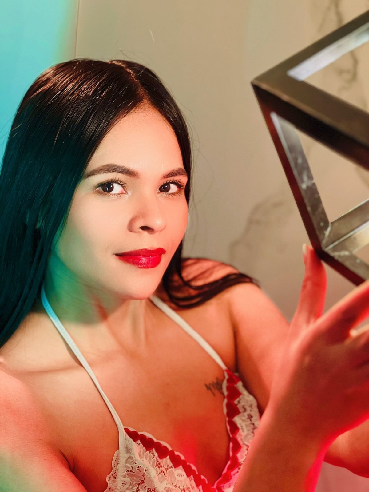 Interprete LanitaHairy Foto 2