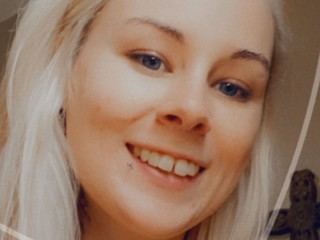 FckMehrd profilbild på webbkameramodell 