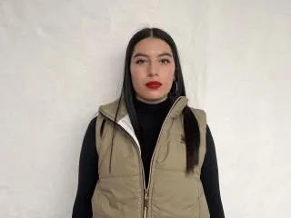 ViolletCooper profilbild på webbkameramodell