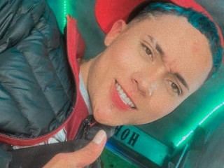 Image de profil du modèle de webcam Exoticc018