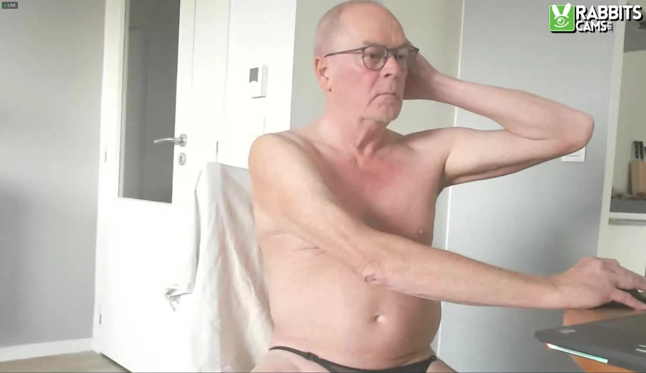 Darsteller chuppa Video 1