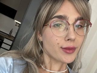 Cutie_Eva profilbild på webbkameramodell 