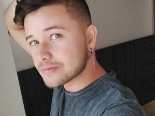 JohanLeonn221 Profilbild des Cam-Modells 