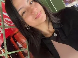 indirabennett profilbild på webbkameramodell