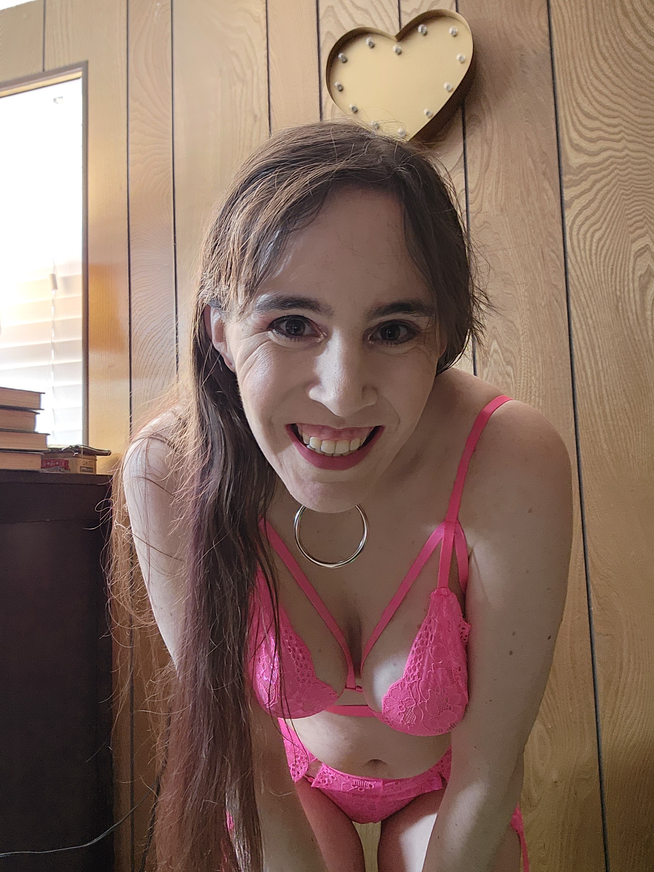 Artista NaughtyBookwormSub Foto 6