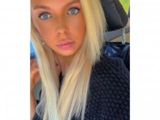 DaisyBellXO profilbild på webbkameramodell 