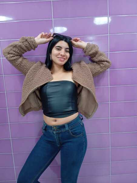 Intérprete CloeAdaamss Foto 10