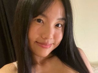 Image de profil du modèle de webcam Nicki0704