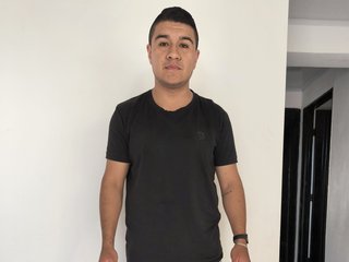 Crisand_Sunny Profilbild des Cam-Modells