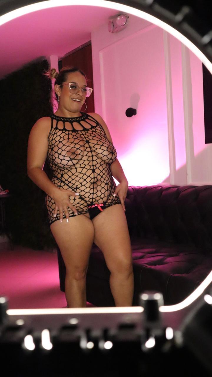 Interprete mhonikabellucci Foto 6