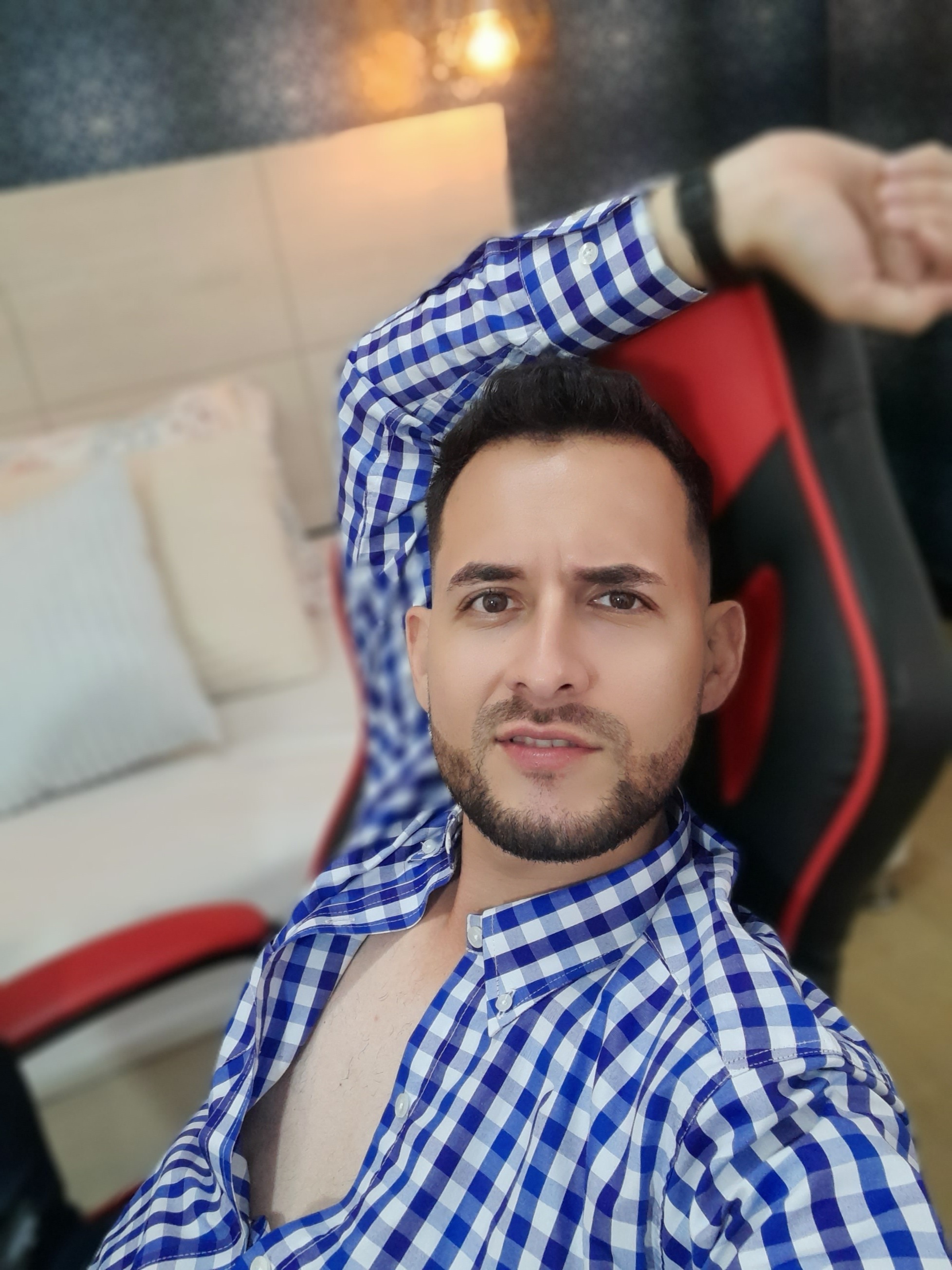 Performer Luis_Guerrero91 Photo 6