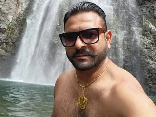 Hotuncut19 profilbild på webbkameramodell