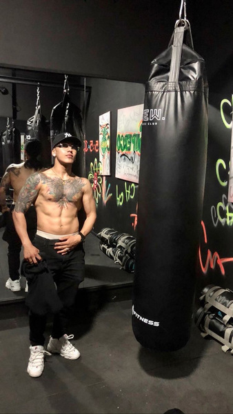 Intérprete HiamCox Foto 3