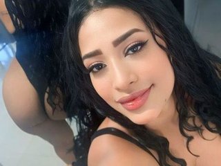 CAMILA_HOTTERXxx profilbild på webbkameramodell