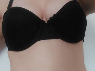 Eveelinne profielfoto van cam model