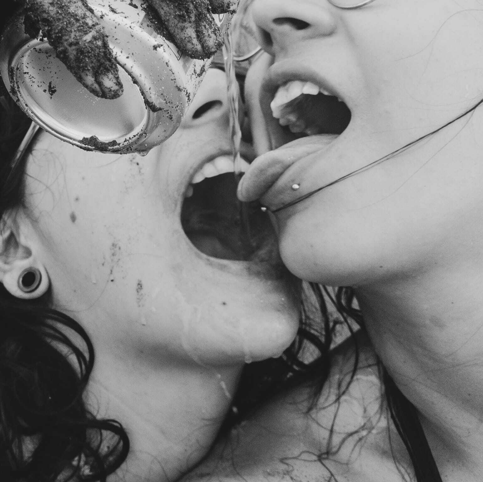 Performer EleSeven Photo 1