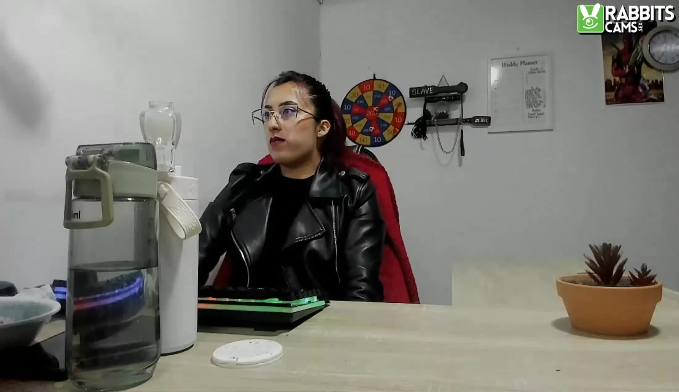 Artist scarlett_sen Video 1