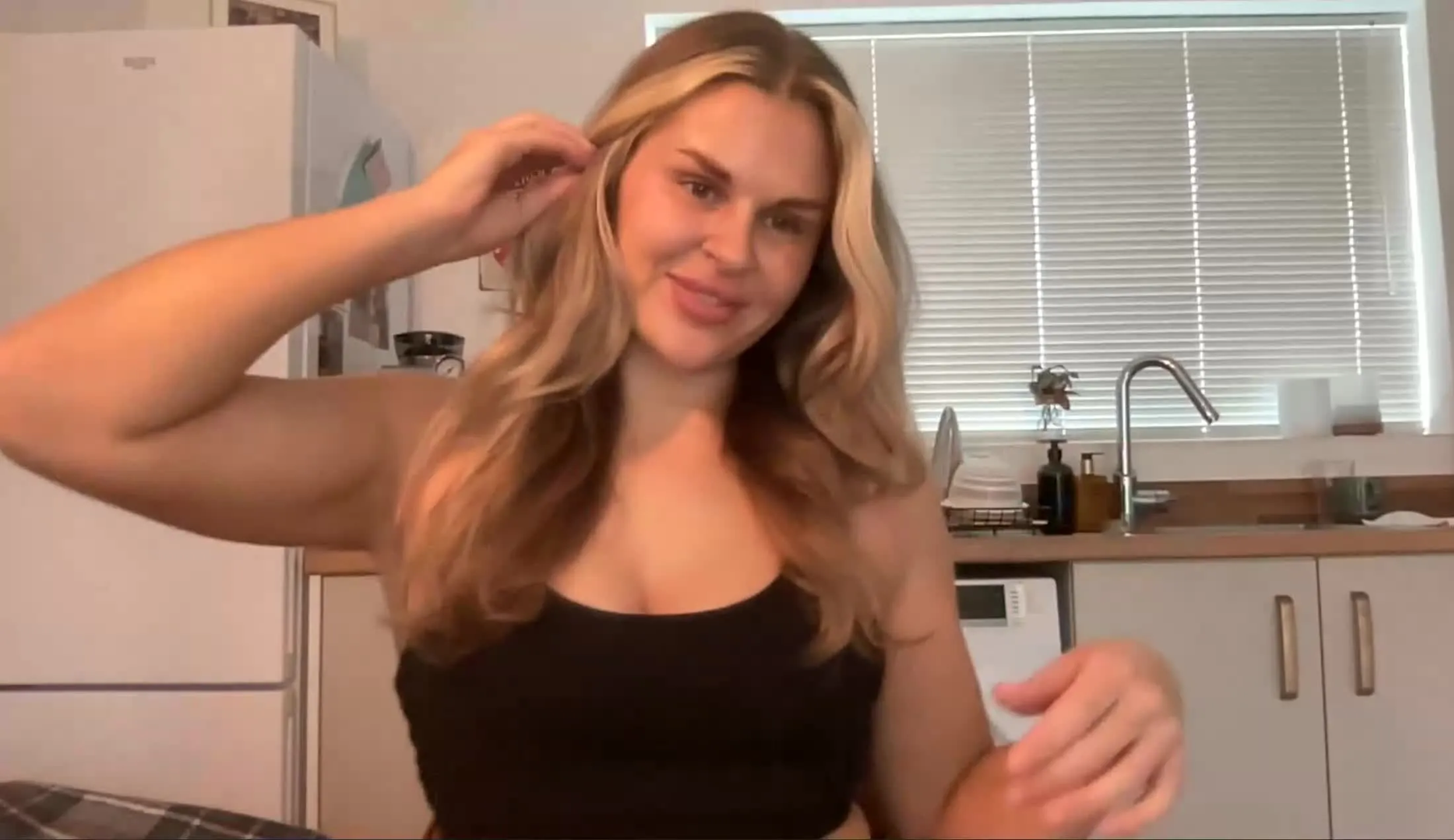 Artista ClaraXVale Video 1