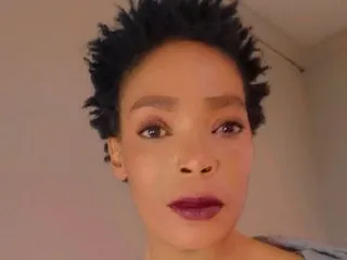 Candyvivi immagine del profilo del modello di cam