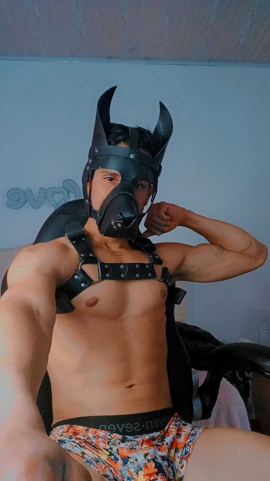 Performer AryJhomson777 Photo 4