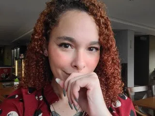 Image de profil du modèle de webcam dominamoon