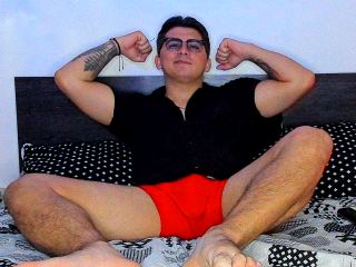 Imagen de perfil de modelo de cámara web de AaronCass