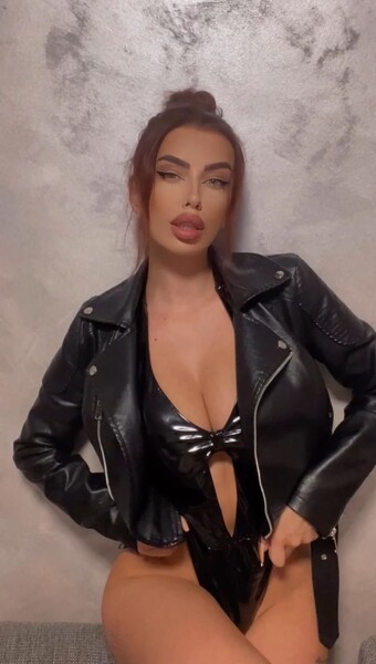 Interprète HAILEEYI Photo 10