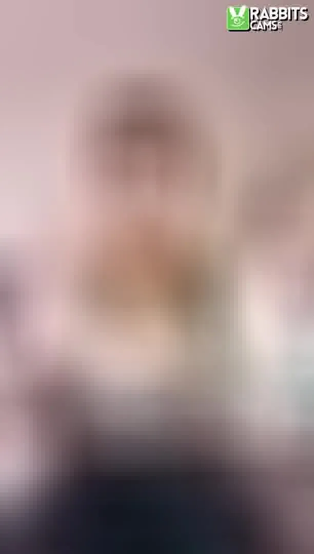 Artist phia_gomez Video 2