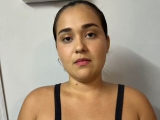 Imagen de perfil de modelo de cámara web de CarlAndEmiily