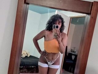 Imagen de perfil de modelo de cámara web de Mayalia_Hot