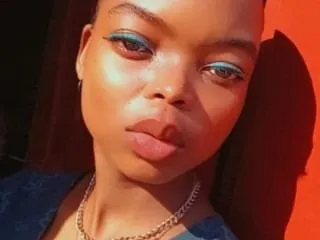 cunt24u69 profilbild på webbkameramodell