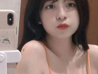 LusiaLe cam model profile picture