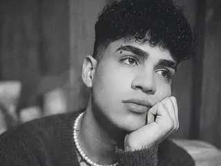 Imagen de perfil de modelo de cámara web de NeoRaptis