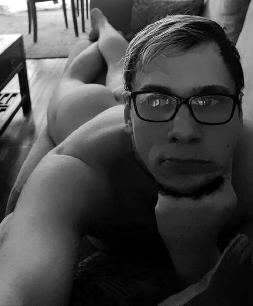 Performer shyboylondon Photo 3